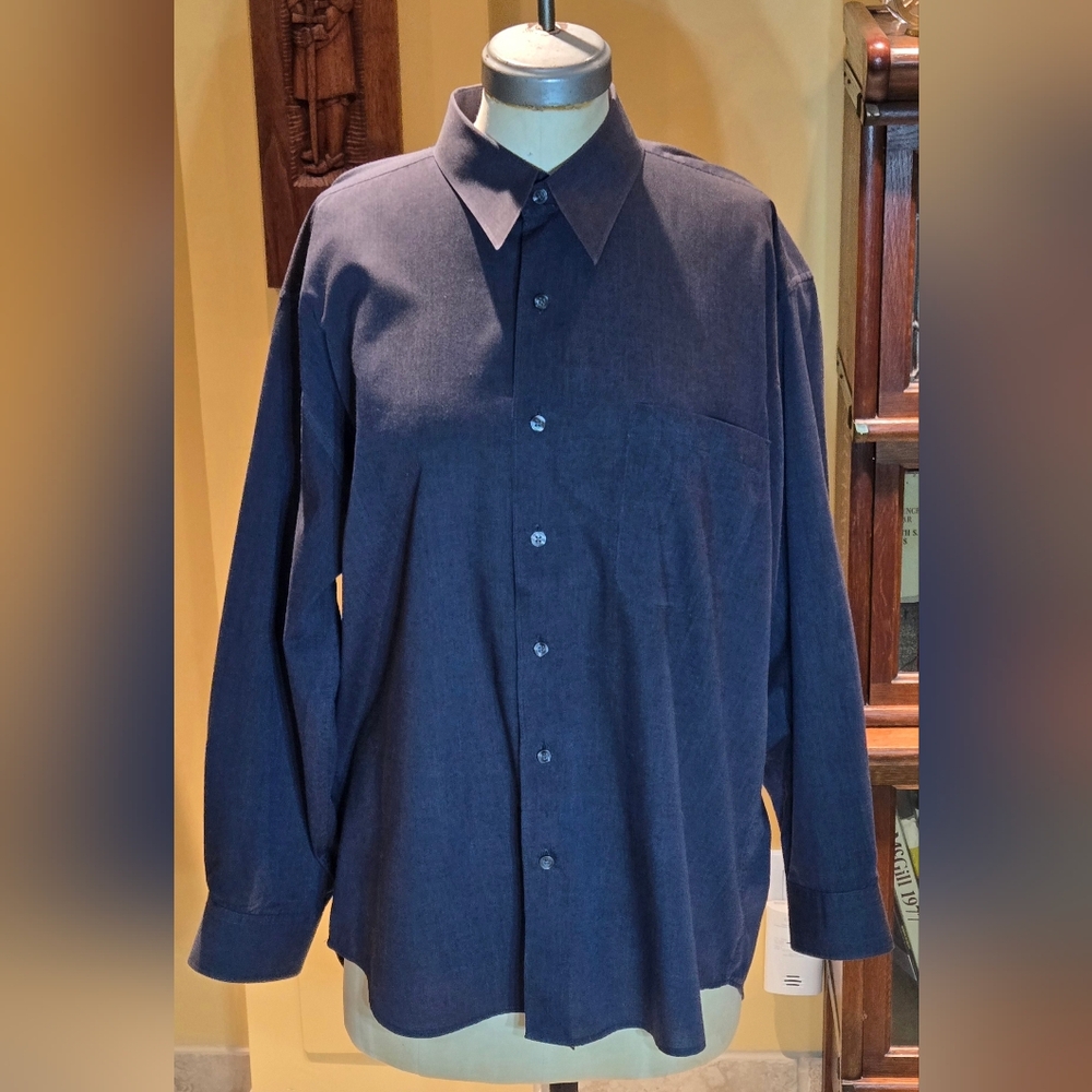 Van Heusen classic charcoal Grey,  men's long sleeve buttoned down dress shirt